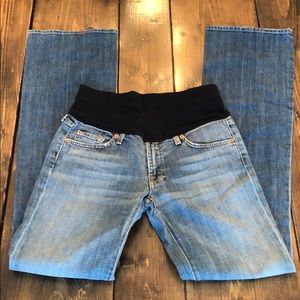 A Pea In A Pod Maternity Jean